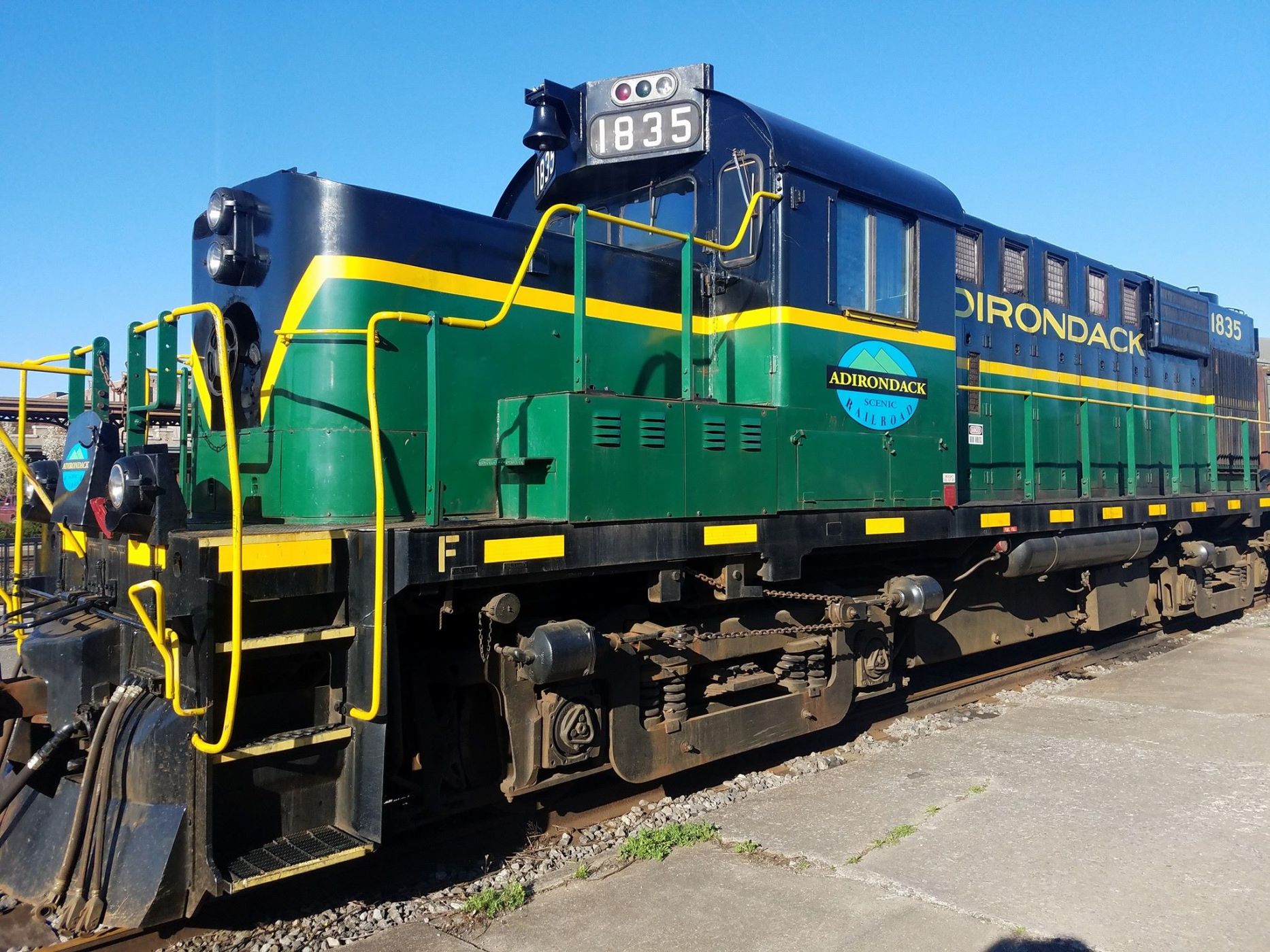 Round-Trips | Adirondack Railroad
